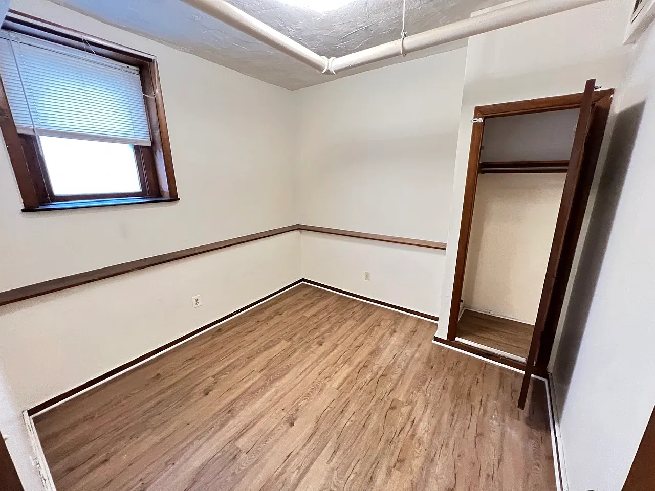 19 Price Rd — Photo 2