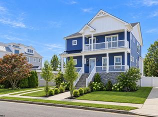 106 N Fredericksburg Ave, Margate City, NJ 08402