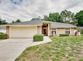 704 Woodrow Dr, Auburndale, FL 33823