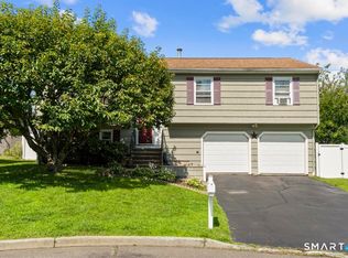 148 Wilcox St, Bridgeport, CT 06606