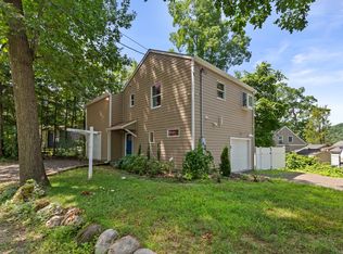 262 Great Plain Rd APT 13, Danbury, CT 06811