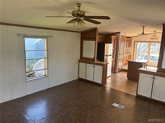 5th image of 1256 Ridgewood Dr