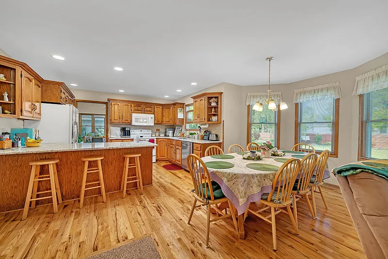 Thumbnail 16