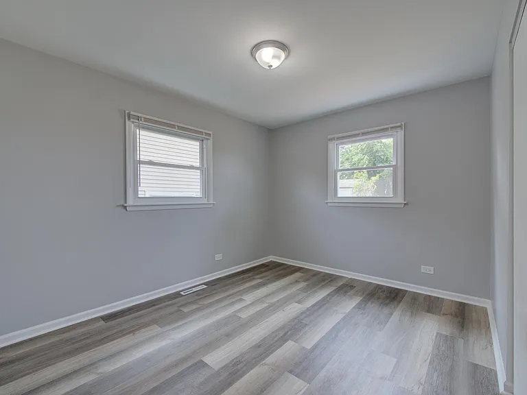 405 Woodland Dr — Photo 15