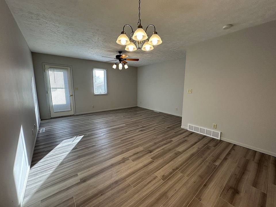1st image of 2411 N Kruse Ave APT 4