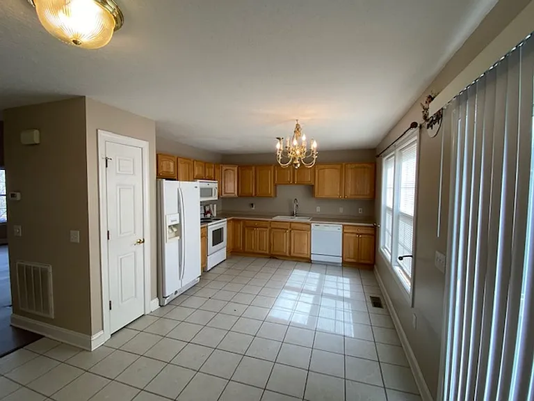470 Tall Oak Blvd NW — Photo 5