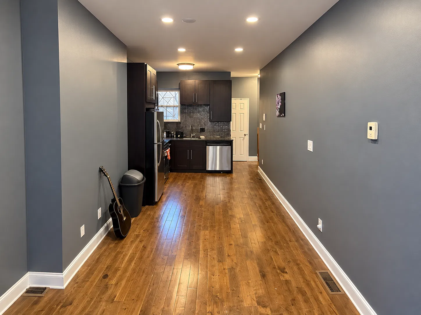 2 bed, 1100 sqft, $1,650 — Photo 3