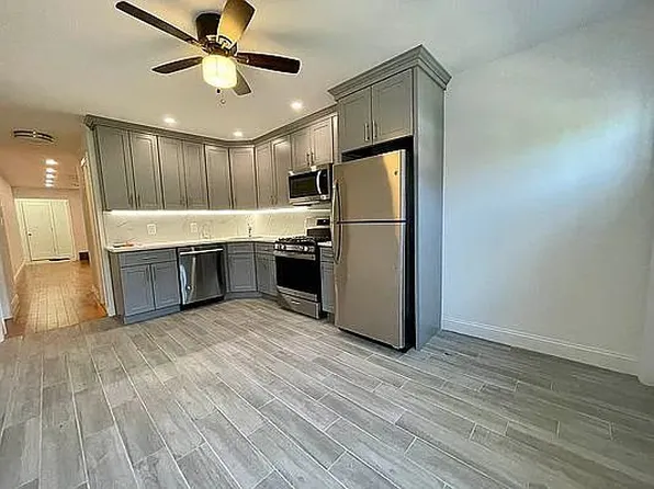 25-41 75th Street image 2 of 11