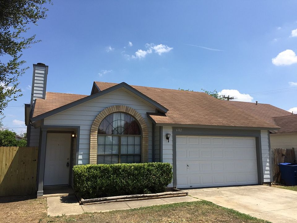 1st image of 6102 Les Harrison Dr