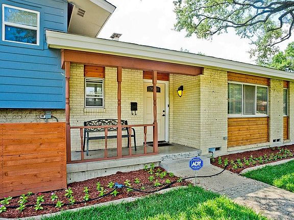 2nd image of 10112 Northcliff Dr