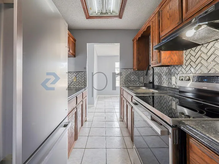 5011 Jason Dr — Photo 19