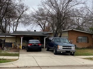 2111 Reever St, Arlington, TX 76010