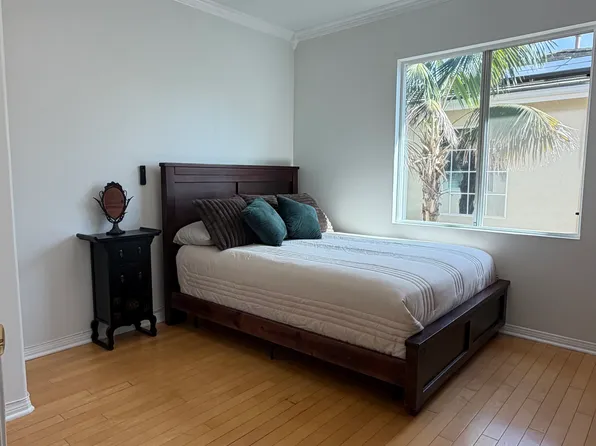 1305 Util Cir, Oxnard, CA 93030