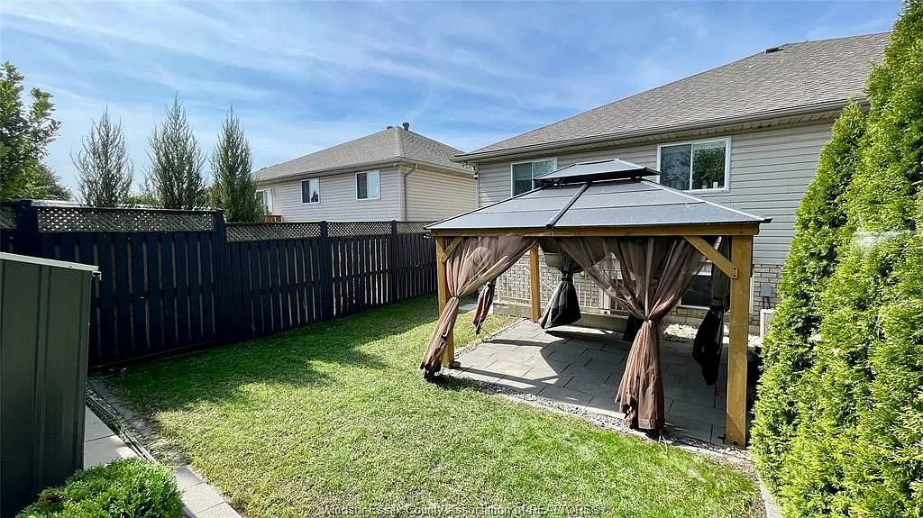 1 bed, $1,600 — Photo 4