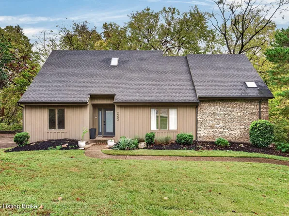 2303 Phoenix Hill Dr, Indian Hills, KY 40207