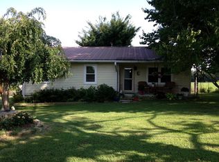 8446 Austin Bottom Rd, Baxter, TN 38544