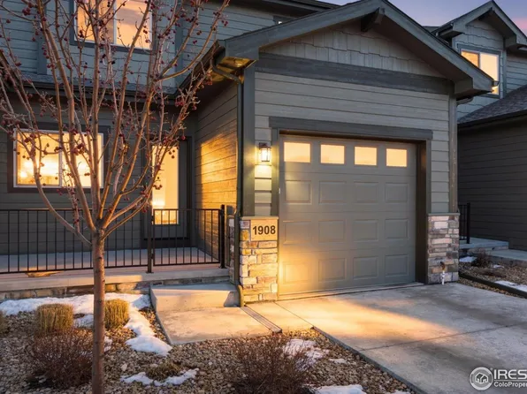 1908 Sunshine Peak Dr, Loveland, CO 80538