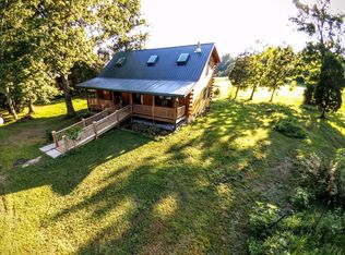 7661 S Old Palmyra Rd, Pekin, IN 47165