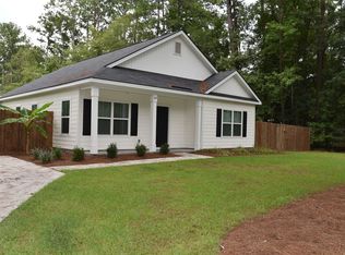 89 1st St, Richmond Hill, GA 31324