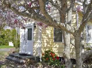 9 Old Town Rd, Wareham, MA 02571