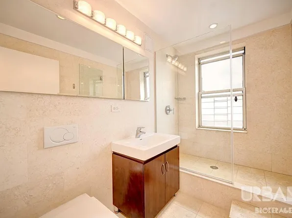 10 West 74th Street image 9 of 18