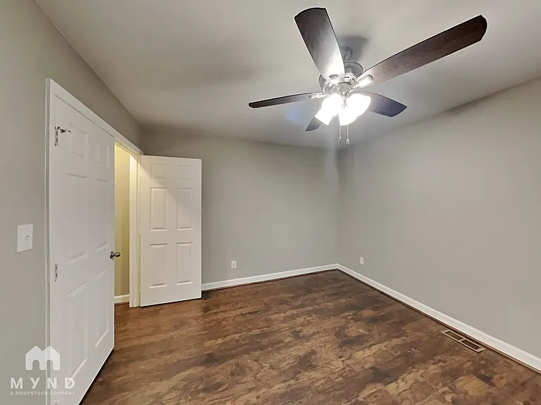 3504 Berdan Ct — Photo 11
