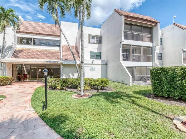 301 Racquet Club Rd APT 108, Fort Lauderdale, FL 33326