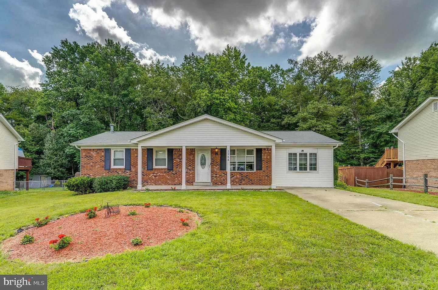 2266 Bridle Path Dr photo 1