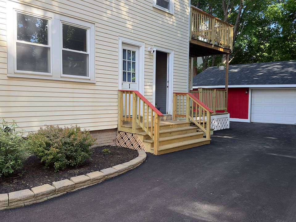 1st image of 85 Cumberland St #2