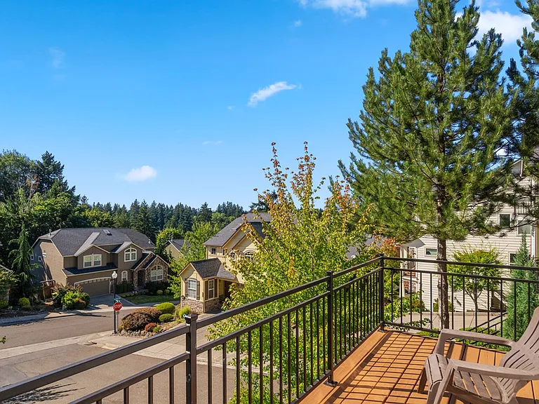 7068 SW Valenta Ct — Photo 6