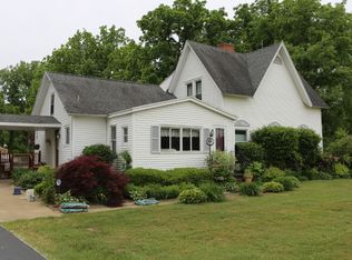 56973 Arlington St, Bangor, MI 49013