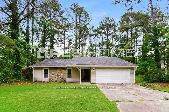 2565 Creel Rd — Photo 1