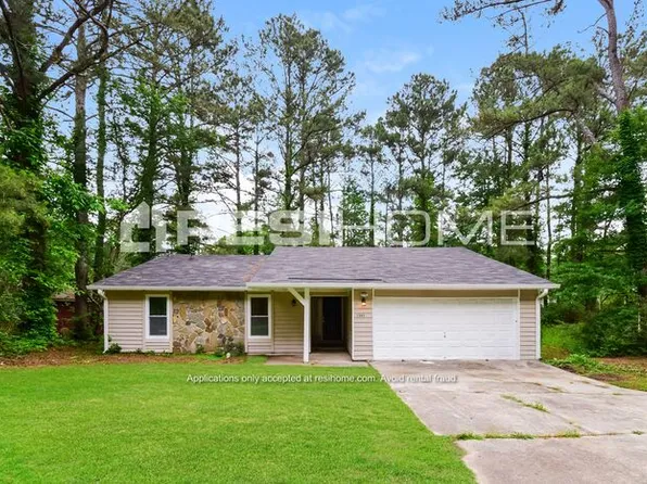 2565 Creel Rd, Atlanta, GA 30349