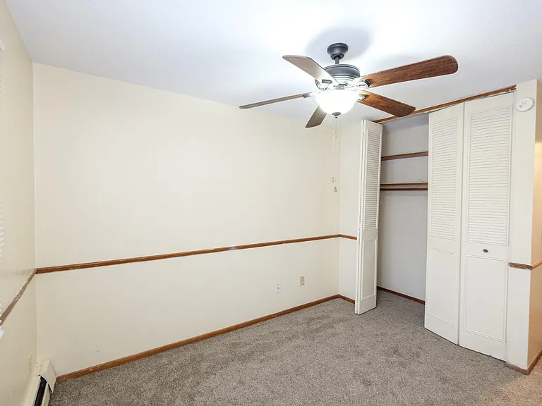 Cedar Avenue Apartments — Photo 40