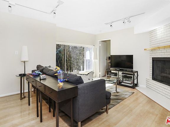 4th image of 1766 Griffith Park Blvd APT 3