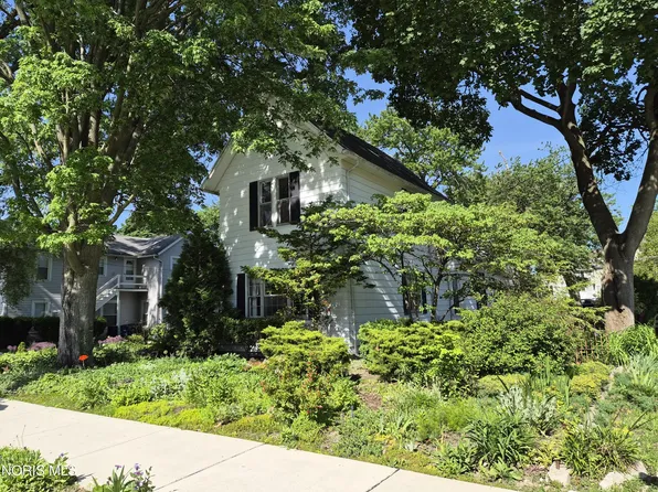 435 S Church St, Bowling Green, OH 43402