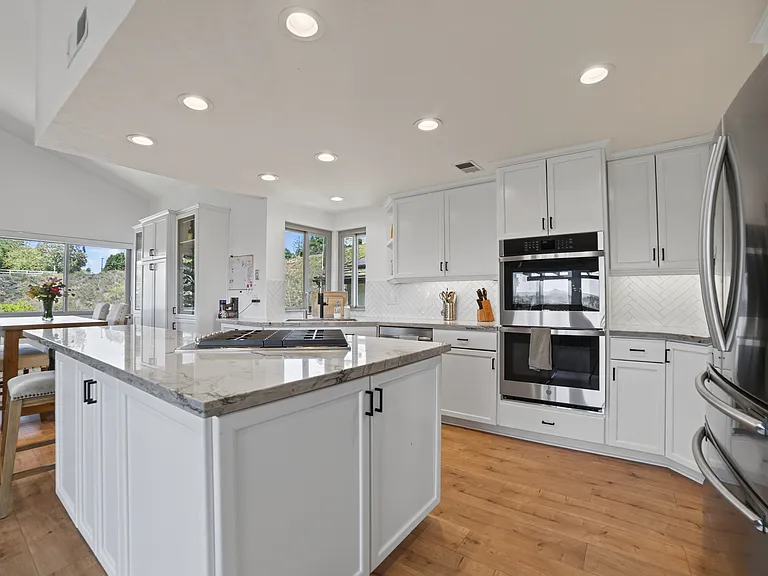 14058 Tierra Bonita Rd — Photo 7