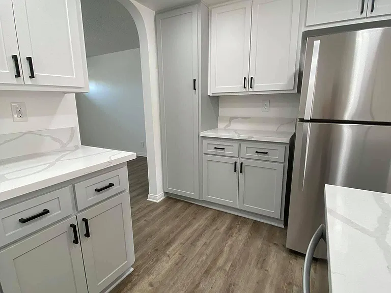Charter Oaks Apartment Homes — Photo 7