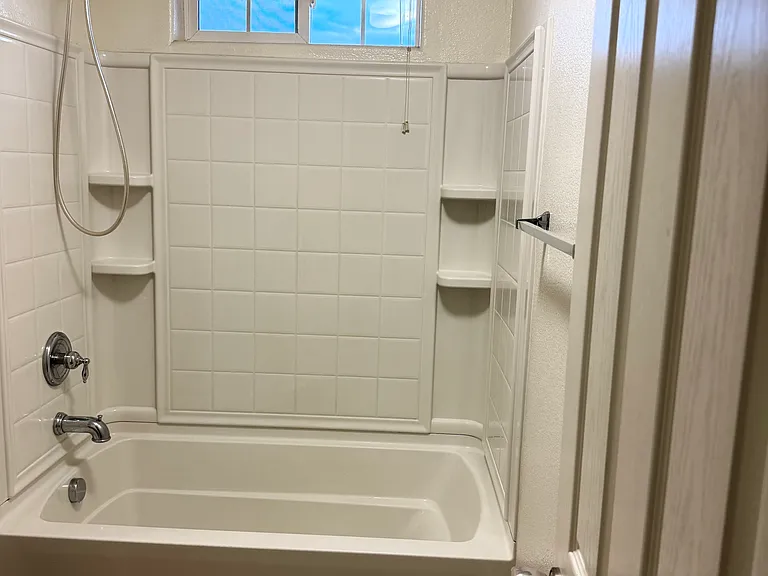 709 Dante Cir — Photo 10
