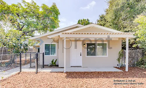 1815 San Andres St #C Photo 1