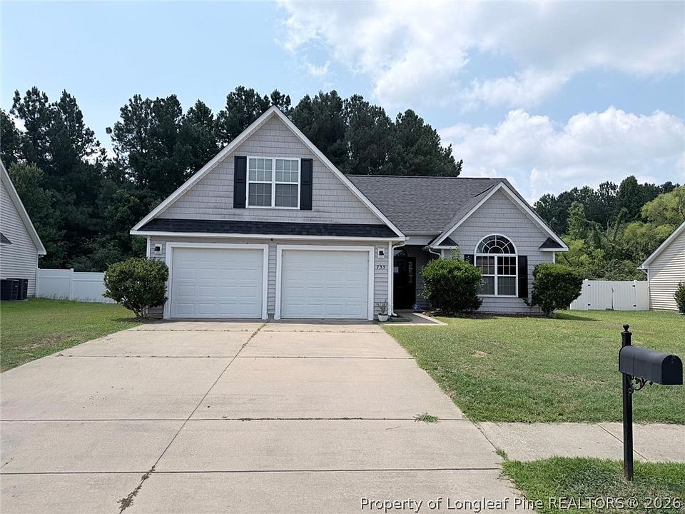 1st image of 735 Fairfield Cir