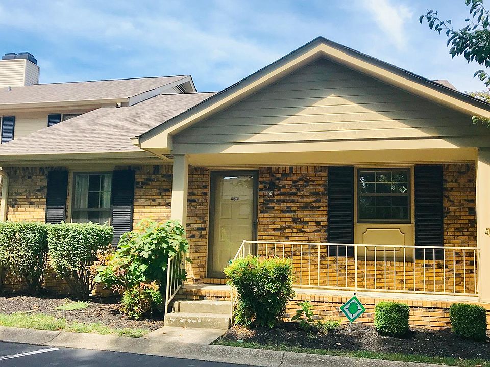 1st image of 321 Kingswood Ct