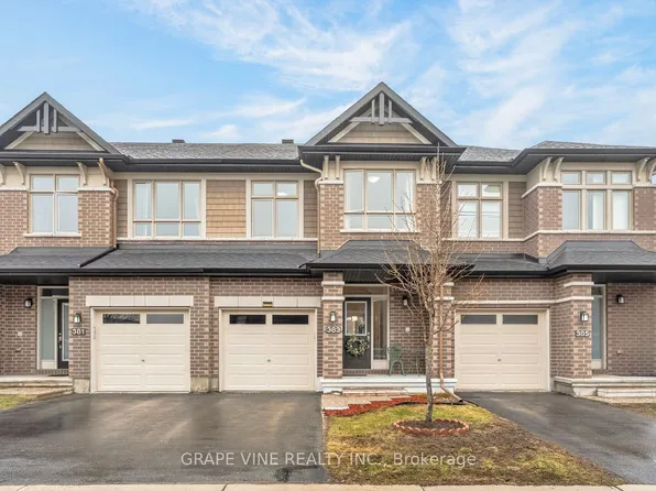 383 Memorial Grv, Ottawa, ON K1X 0C7