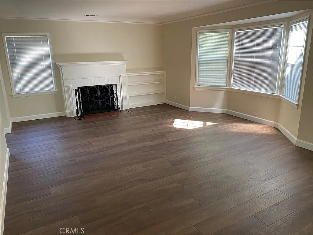 4 bed, 1973 sqft, $4,200 — Photo 4