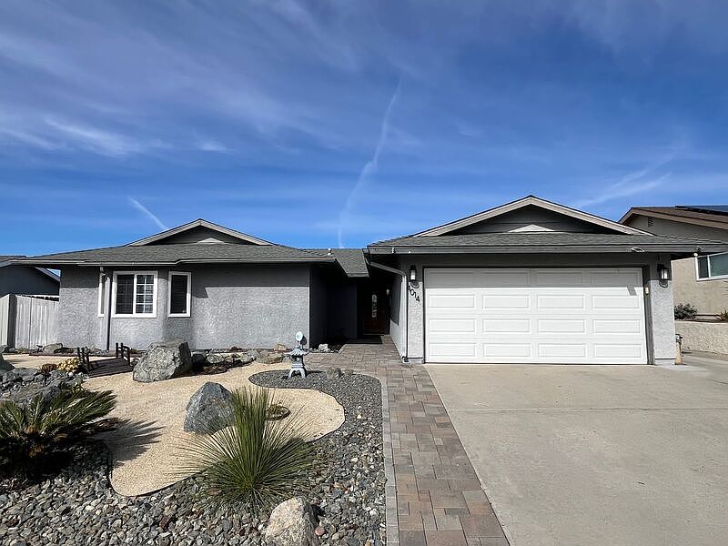 1st image of 4014 Wooster Dr