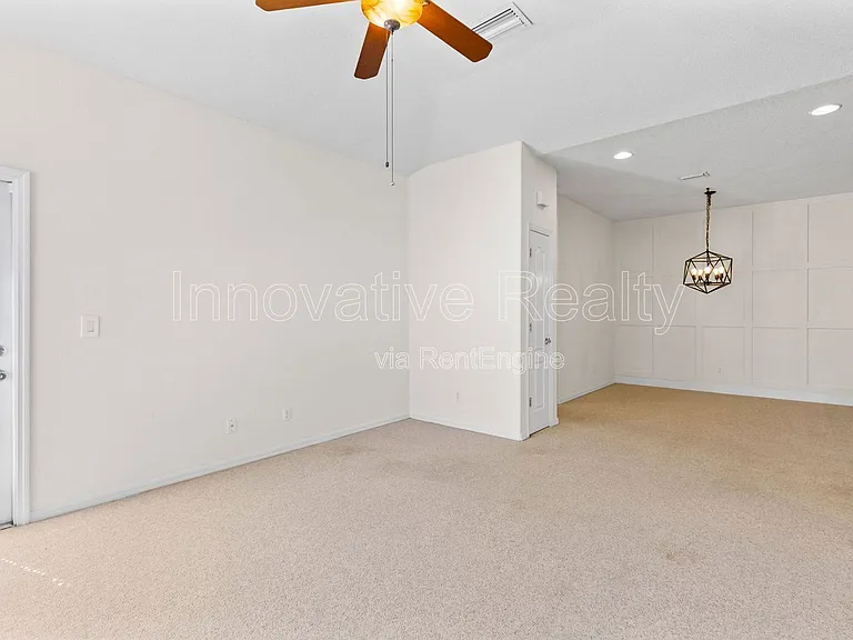 17321 Promenade Dr — Photo 11