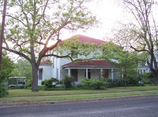 823 S Magnolia St, Palestine, TX