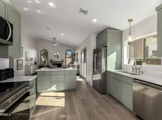 918 W BARBADOS Drive, Gilbert, AZ 85233