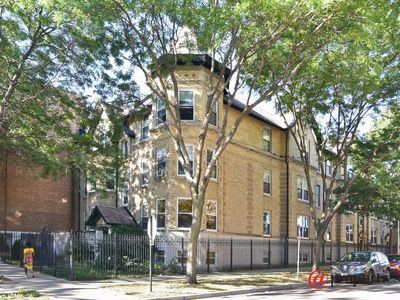 1105 W Winona St APT 1, Chicago, IL, 60640