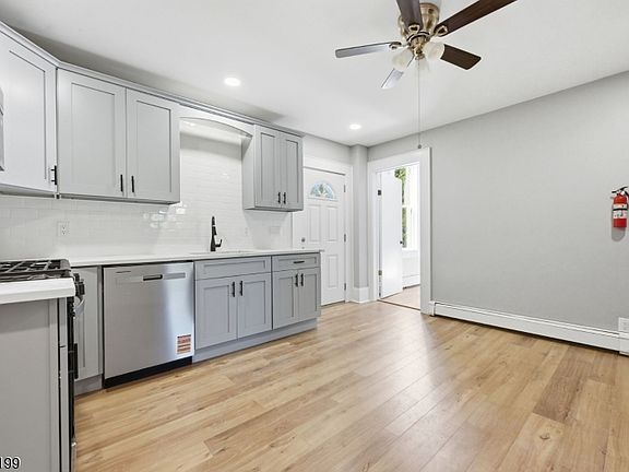 5th image of 508 2Nd St